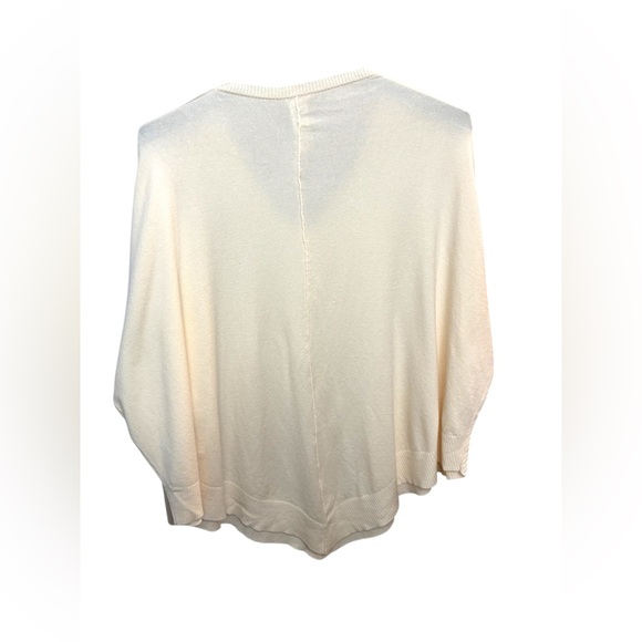 NWOT Marla Wynne WynneLayers V-neck Poncho Sweater - Picture 3 of 4